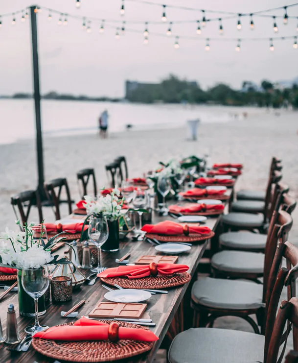 Beach-Friendly Menu for Catering and Refreshments